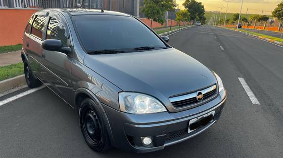 CHEVROLET CORSA 1.4 MPFI MAXX 8V FLEX 4P MANUAL CHEVROLET CORSA 1.4 MPFI MAXX 8V FLEX 4P MANUAL